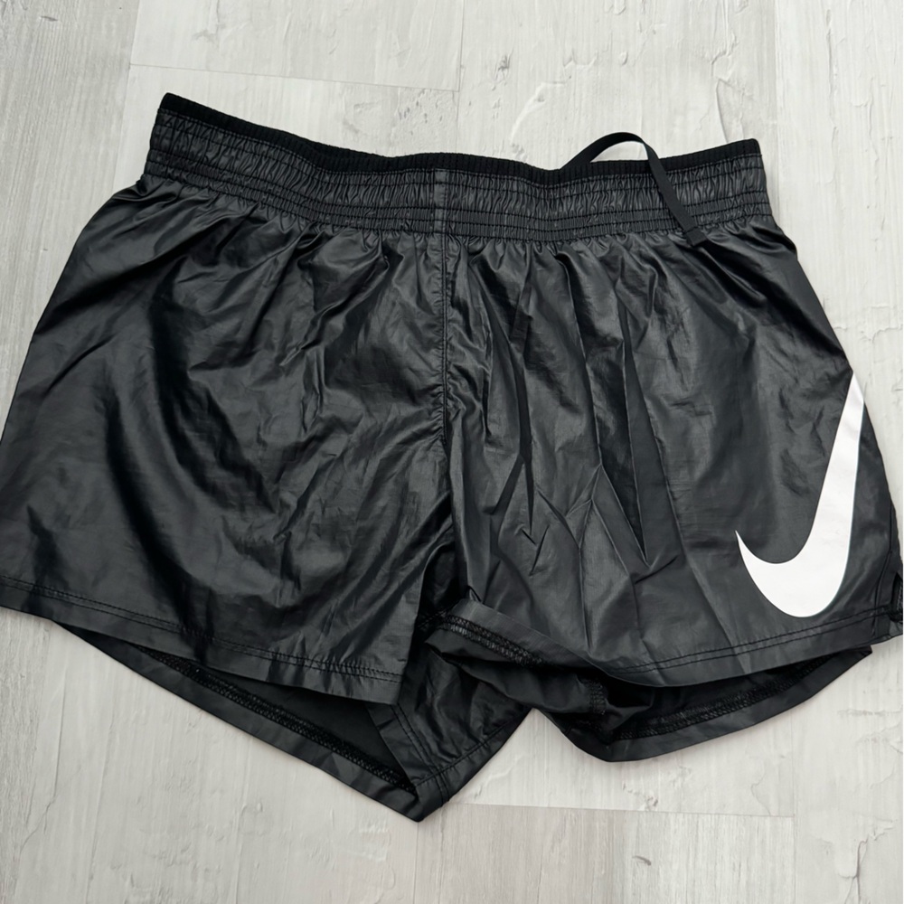 Nike Swoosh Run - Size XS